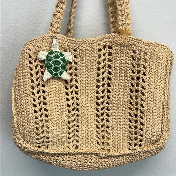 🐢Crochet Tote Bag with Turtle Charm ✨ - Picture 1 of 11